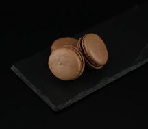 Макарун Тёмный шоколад