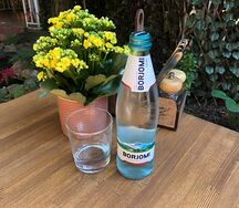 Вода газированная Borjomi