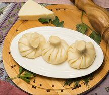 Хинкали вареные с сыром