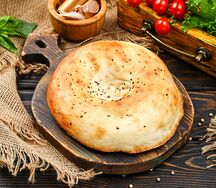 Лепешка с кунжутом
