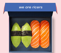 Суши лосось и авокадо