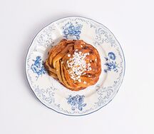 Шведская булочка