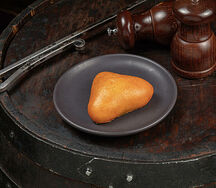 Пирожок с грибами