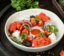 Салат из помидоров с адыгейским сыром