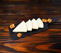 Сыр сулугуни