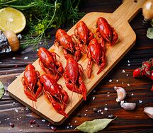 Вареные раки Тануки М