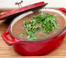 Горячее лобио из красной фасоли