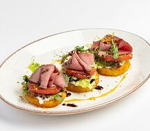 Драники с ростбифом