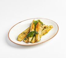 Цукини с соусом песто