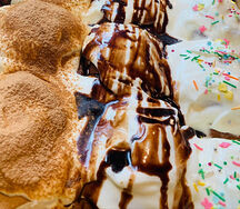 Синнабон с топпингом корица