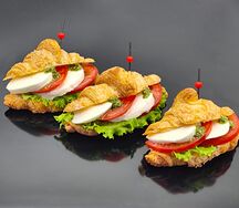 Круассаны Капрезе