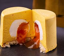 Пирожное Манго-Маракуйя