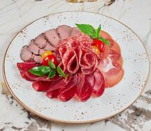 Мясное ассорти