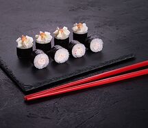 Ролл с сурими