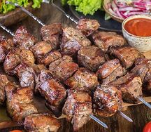Шашлык из cвинoй шейки
