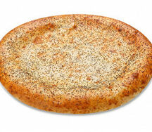 Пицца закрытая с курицей и грибами