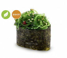 Суши чука салат