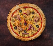 Пицца с тунцом