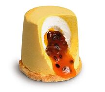 Пирожное Манго-маракуйя
