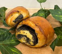 Рулетик с маком