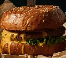 Бургер с телятиной