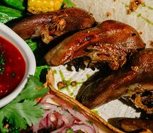 Язычки ягнят, жаренные на углях