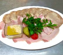 Мясное ассорти