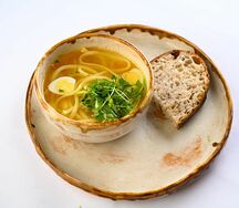 Суп лапша куриная с яйцом