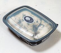 Профитроли в муссе пломбир с шоколадной крошкой