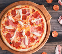 Пицца Мясное ассорти