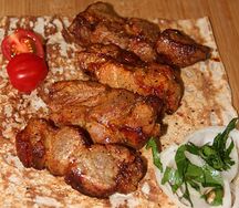 Шашлык из cвинoй шейки