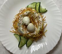 Салат перепелиное гнездо
