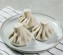 Хинкали со свининой и говядиной 