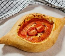 Аджарское хачапури с пепперони