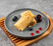 Блинчики с лесными ягодами