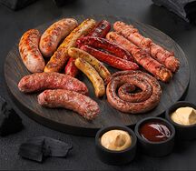 Ассорти из домашних колбас большое