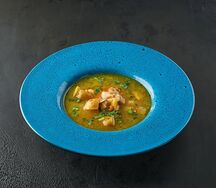 Уха по-домашнему из форели