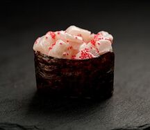 Гункан с морским гребешком