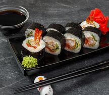 Ролл фирменный Танцующая креветка