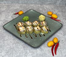 Горячий ролл с креветкой