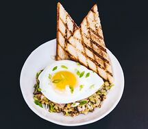 Теплый салат с межреберным мясом