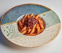 Пенне с говяжей щекой