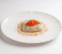 Голубец с трюфельным соусом