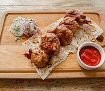 Шашлык из cвинoй шейки