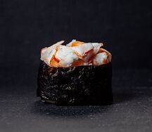 Острый гункан с креветкой