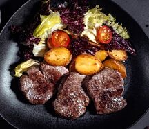 Медальоны из говядины