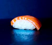 Суши Лосось 