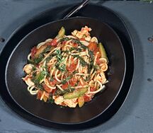 Паста с цукини и креветкой