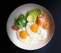 Яичница глазунья