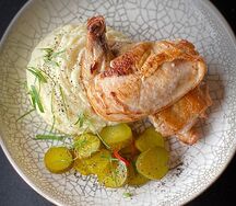 Цыпленок с картофельным пюре